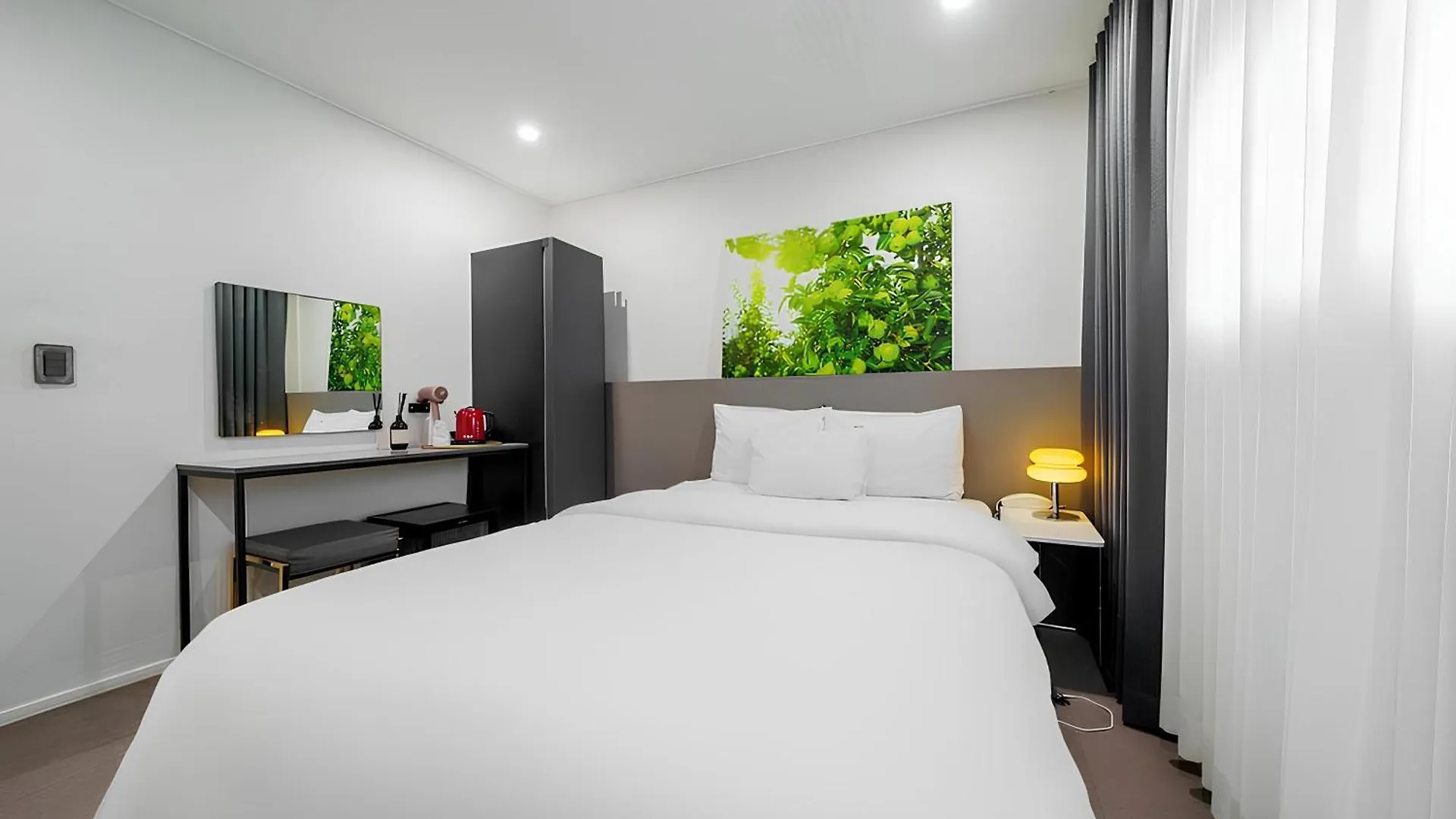 Hotel 인천공항 송도 더설레임 호텔 스테이 인천 연수구 South Korea