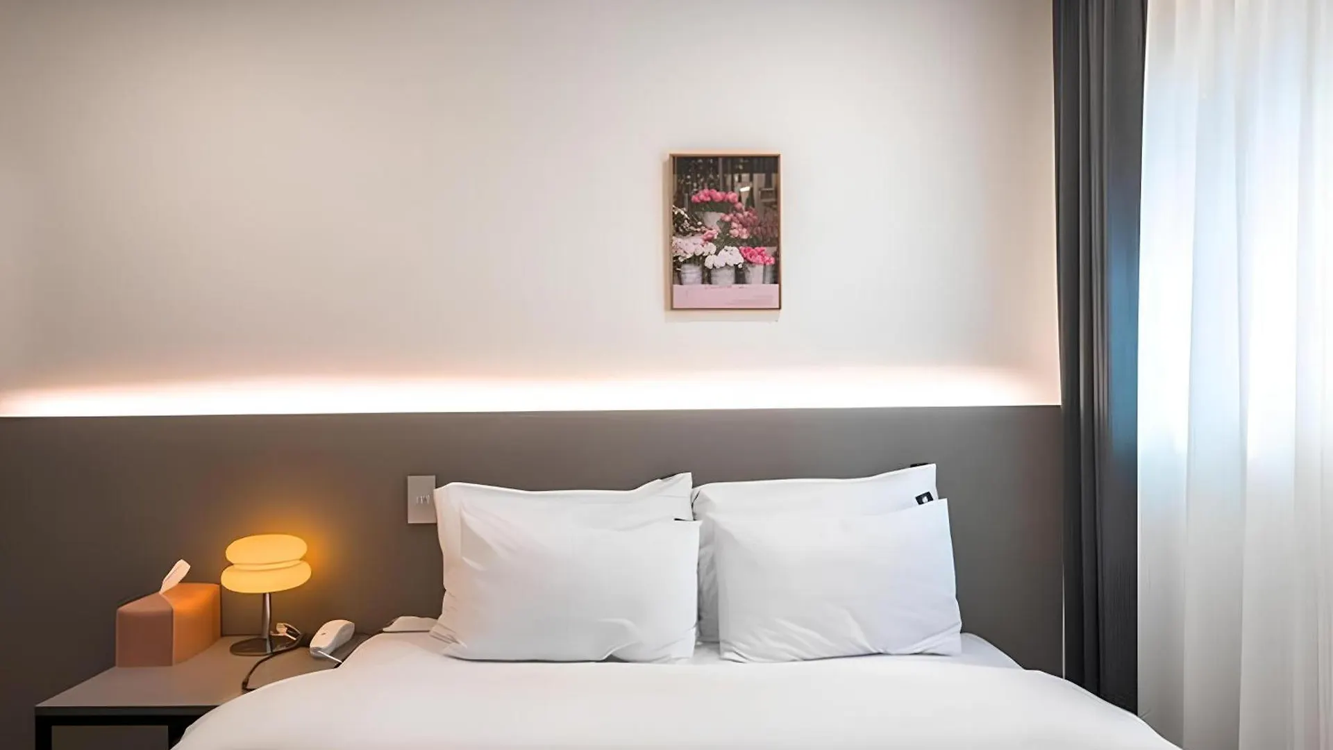 Hotel 인천공항 송도 더설레임 호텔 스테이 인천 연수구 South Korea