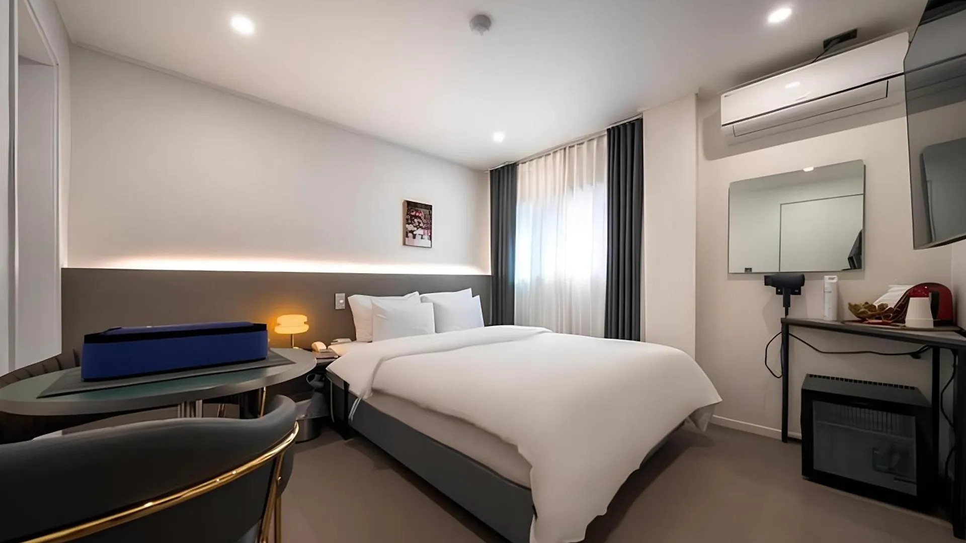 Hotel 인천공항 송도 더설레임 호텔 스테이 인천 연수구 South Korea