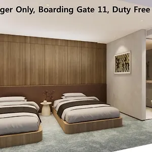 3* Hotel Airport Transit Terminal 1