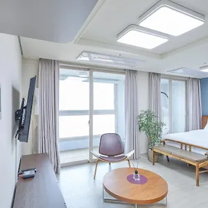 Landmark In Songdo Aparthotel